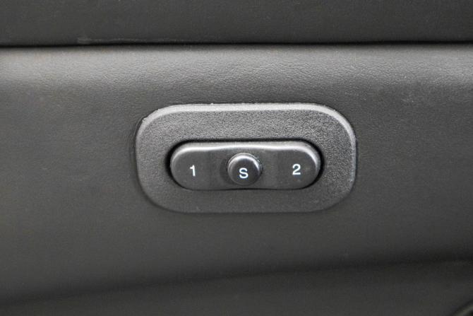Jeep Grand Cherokee IV (WK2) с пробегом 2012 года, цена 3 049 000 рублей, 141000 км, внедорожник, Автокод Объявления