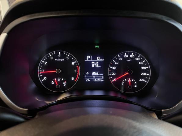 Kia Rio IV Рестайлинг с пробегом 2021 года, цена 1 395 000 рублей, 135838 км, хэтчбек, Автокод Объявления