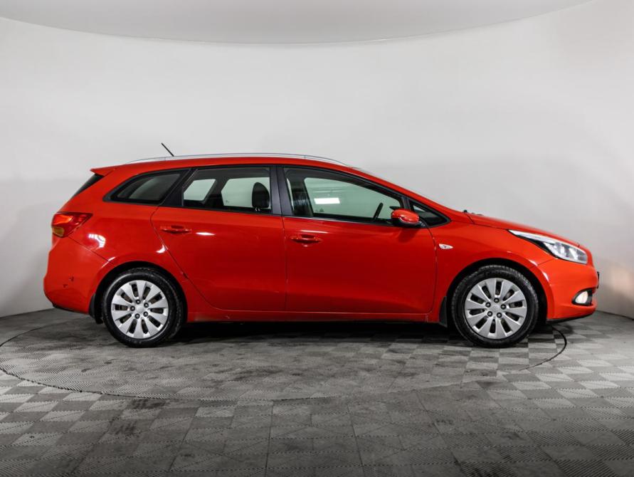 Kia Ceed II Санкт-Петербург  - изображение 4
