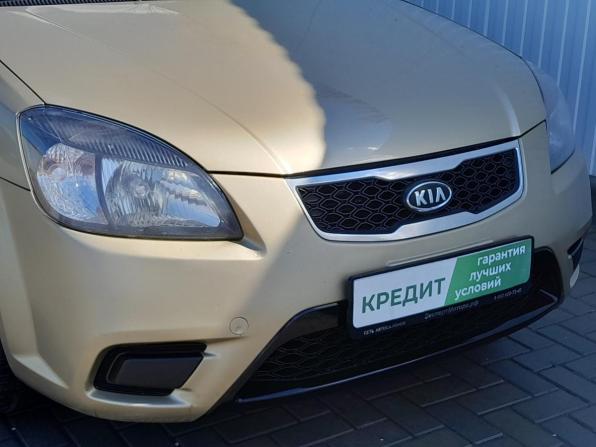 Kia Rio II Рестайлинг с пробегом 2010 года, цена 599 000 рублей, 208000 км, хэтчбек, Автокод Объявления