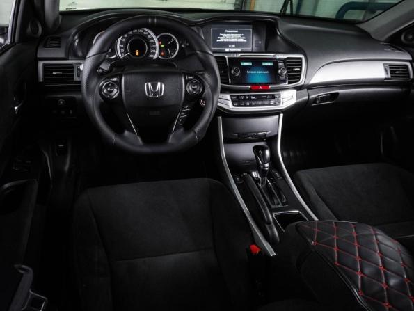 Honda Accord IX с пробегом 2013 года, цена 1 599 000 рублей, 200111 км, седан, Автокод Объявления
