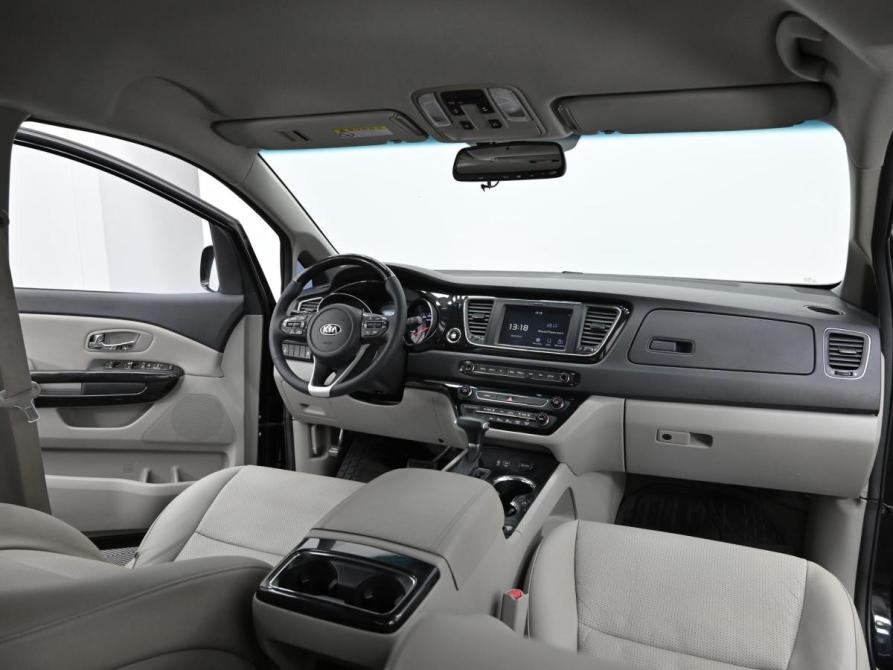 Kia Carnival III Москва  - изображение 7