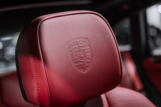 Новый Porsche Macan I Рестайлинг 2 2026 года, цена 12 800 000 рублей, внедорожник, Автокод Объявления