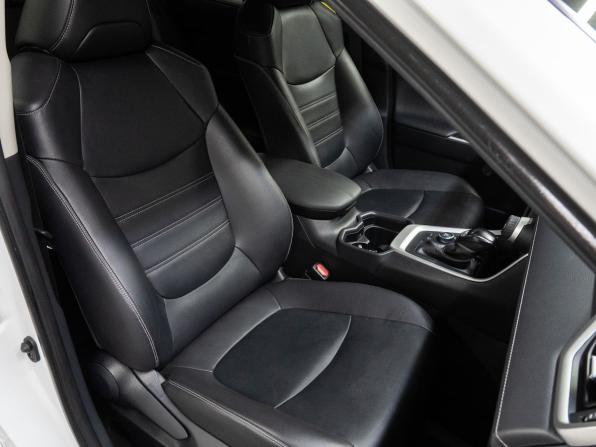 Toyota RAV4 V (XA50) с пробегом 2020 года, цена 3 600 000 рублей, 20331 км, внедорожник, Автокод Объявления