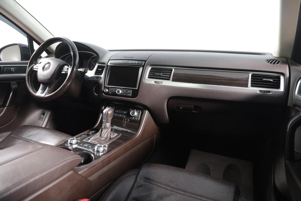Volkswagen Touareg II Рестайлинг Новосибирск  - изображение 10