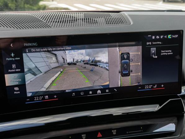 BMW 5 серии VIII (G60/G61/G68) с пробегом 2023 года, цена 7 460 000 рублей, 30269 км, седан, Автокод Объявления