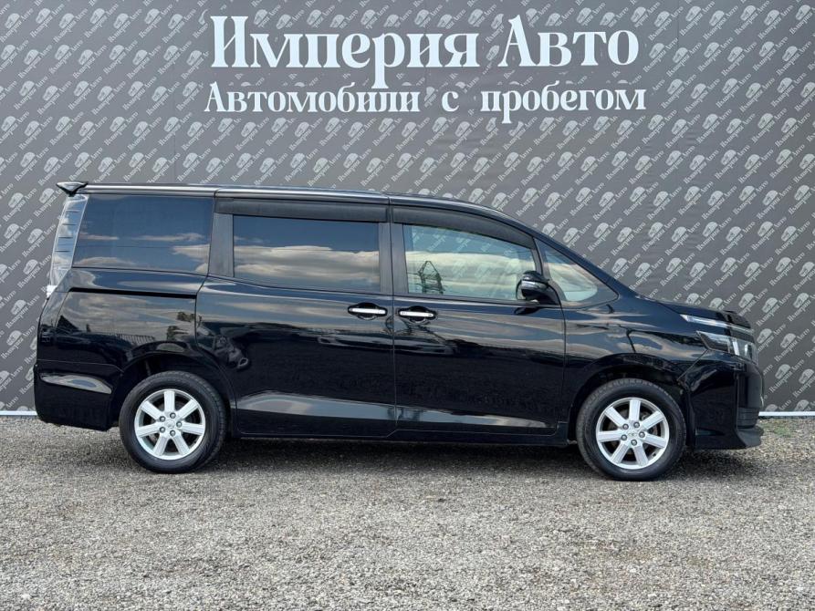 Toyota Voxy III (R80) Краснодар  - изображение 11