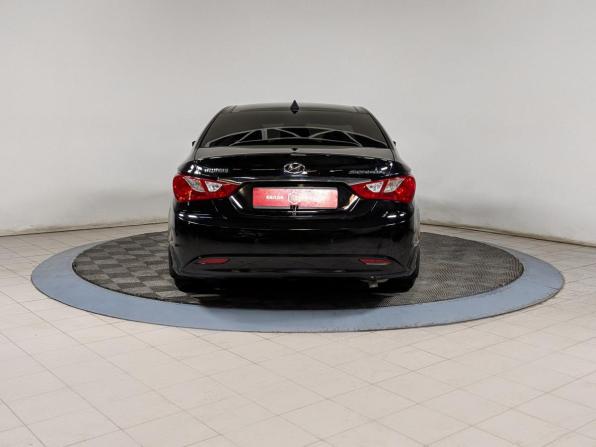 Hyundai Sonata VI (YF) с пробегом 2010 года, цена 1 049 900 рублей, 283000 км, седан, Автокод Объявления