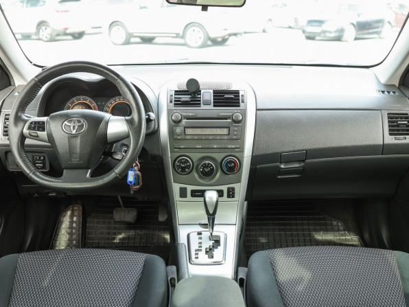 Toyota Corolla X (E140 E150) Рестайлинг с пробегом 2012 года, цена 1 199 000 рублей, 284300 км, седан, Автокод Объявления