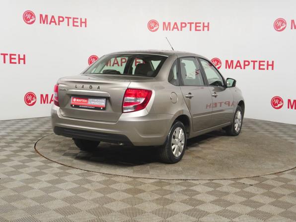 Lada (ВАЗ) Granta I Рестайлинг с пробегом 2022 года, цена 665 000 рублей, 58752 км, седан, Автокод Объявления