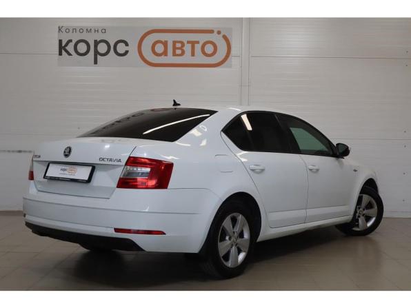 Skoda Octavia III (A7) Рестайлинг с пробегом 2018 года, цена 1 455 000 рублей, 193828 км, лифтбек, Автокод Объявления