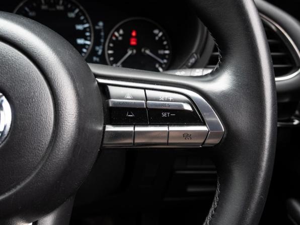 Mazda 3 IV (BP) с пробегом 2019 года, цена 1 720 000 рублей, 87962 км, хэтчбек, Автокод Объявления
