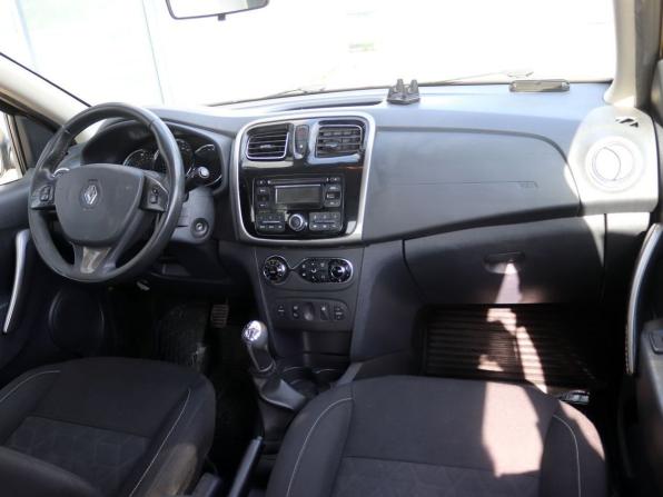 Renault Sandero II с пробегом 2016 года, цена 837 000 рублей, 123000 км, хэтчбек, Автокод Объявления