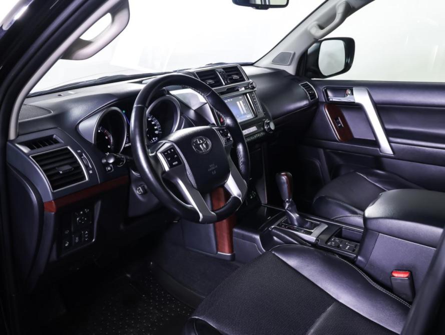 Toyota Land Cruiser Prado 150 Series Рестайлинг 1 Москва  - изображение 15