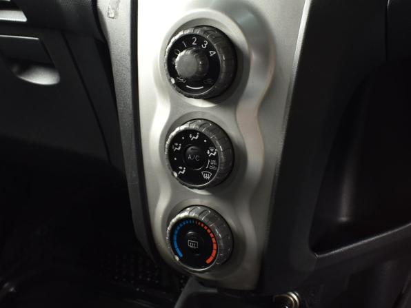 Toyota Vitz II (XP90) с пробегом 2005 года, цена 485 995 рублей, 129316 км, хэтчбек, Автокод Объявления