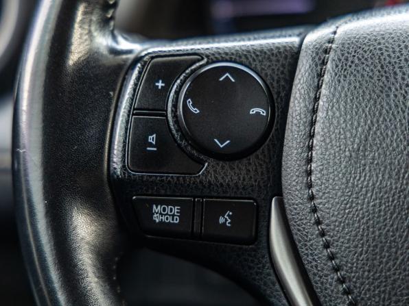 Toyota RAV4 IV (XA40) Рестайлинг с пробегом 2019 года, цена 2 468 000 рублей, 109100 км, внедорожник, Автокод Объявления