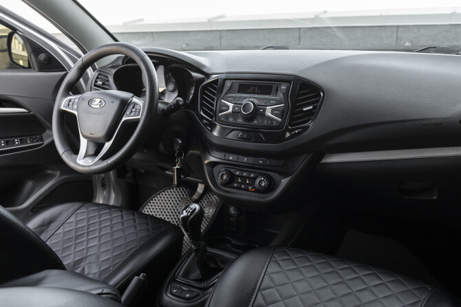 Lada (ВАЗ) Vesta I с пробегом 2018 года, цена 980 000 рублей, 160000 км, универсал, Автокод Объявления