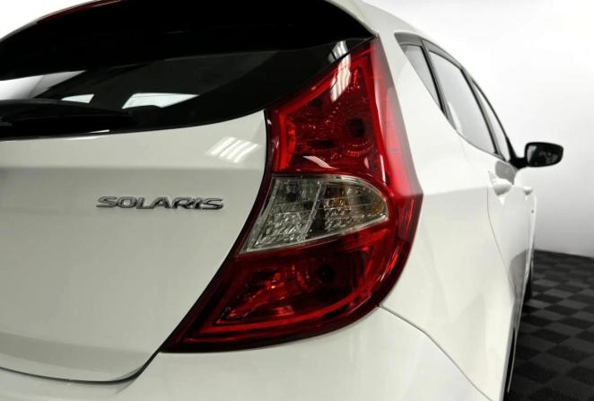 Hyundai Solaris I с пробегом 2014 года, цена 950 000 рублей, 133548 км, хэтчбек, Автокод Объявления