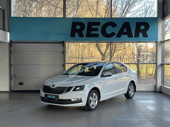 Skoda Octavia III (A7) Рестайлинг с пробегом 2020 года, цена 2 190 000 рублей, 85997 км, лифтбек, Автокод Объявления