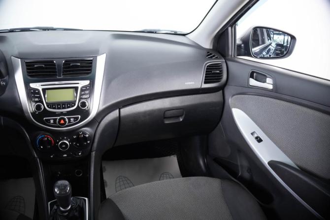 Hyundai Solaris I с пробегом 2014 года, цена 739 000 рублей, 167456 км, седан, Автокод Объявления