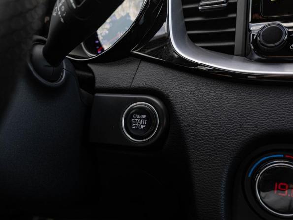 Kia Ceed III Рестайлинг с пробегом 2021 года, цена 2 120 000 рублей, 69014 км, универсал, Автокод Объявления