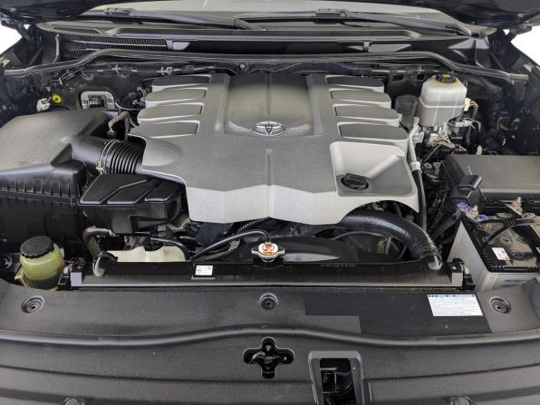 Toyota Land Cruiser 200 Series Рестайлинг 2 с пробегом 2020 года, цена 7 850 000 рублей, 136625 км, внедорожник, Автокод Объявления