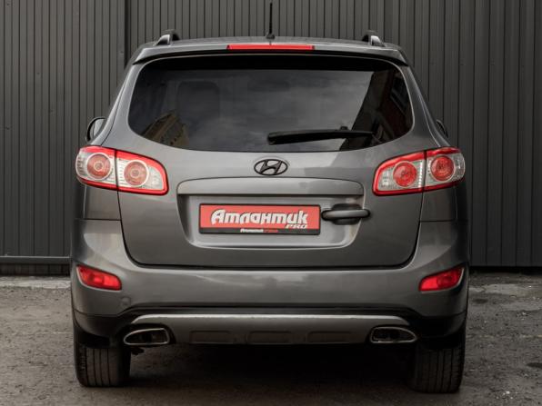Hyundai Santa Fe II Рестайлинг с пробегом 2011 года, цена 1 335 000 рублей, 228781 км, внедорожник, Автокод Объявления