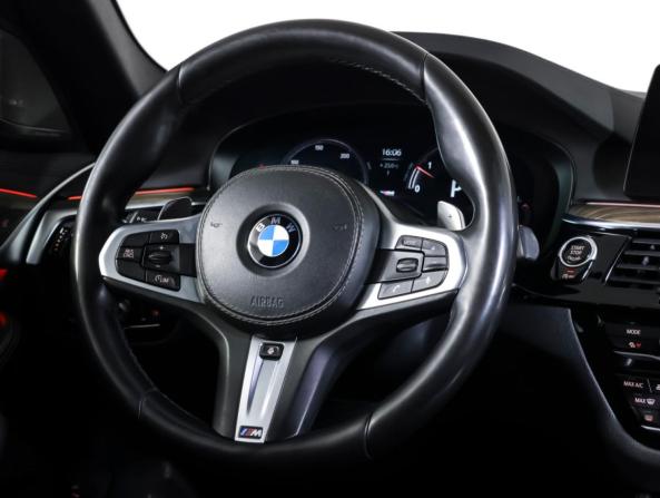BMW 5 серии VII (G30/G31/G38) с пробегом 2019 года, цена 4 012 000 рублей, 147917 км, седан, Автокод Объявления
