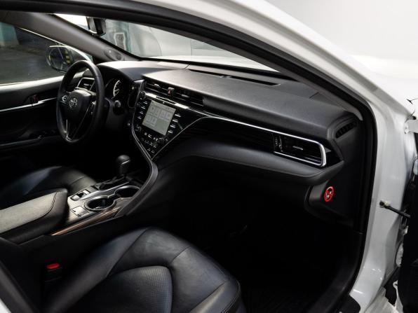 Toyota Camry VIII (XV70) с пробегом 2018 года, цена 2 799 000 рублей, 90022 км, седан, Автокод Объявления