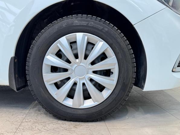 Hyundai Solaris II с пробегом 2020 года, цена 1 470 000 рублей, 156040 км, седан, Автокод Объявления
