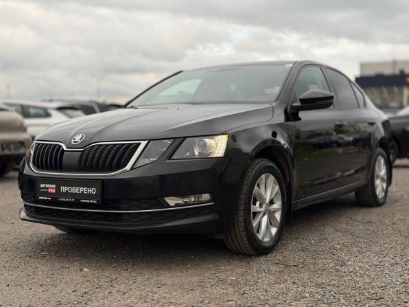 Skoda Octavia III (A7) Рестайлинг с пробегом 2017 года, цена 1 725 000 рублей, 100429 км, лифтбек, Автокод Объявления