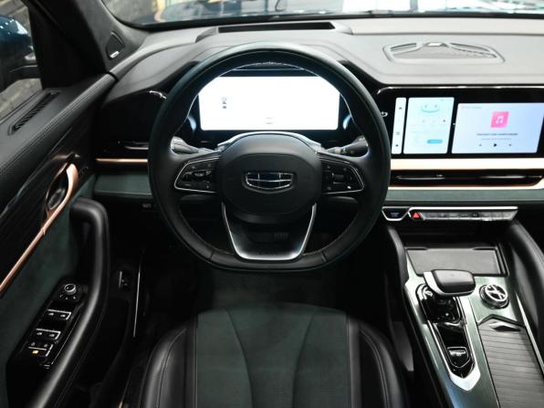 Geely Monjaro I с пробегом 2023 года, цена 3 550 000 рублей, 65500 км, внедорожник, Автокод Объявления