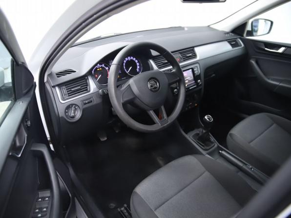 Skoda Rapid I Рестайлинг с пробегом 2019 года, цена 1 160 000 рублей, 170801 км, лифтбек, Автокод Объявления