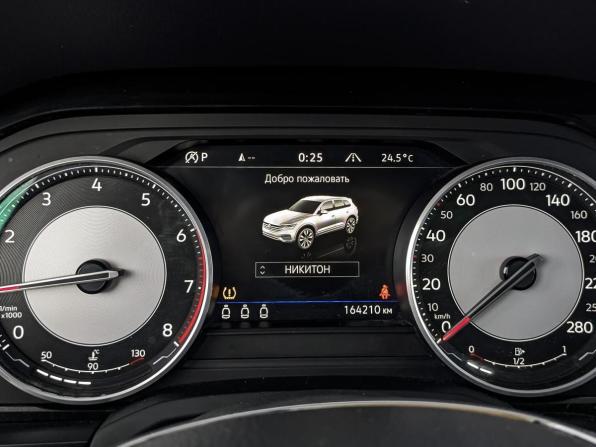 Volkswagen Touareg III с пробегом 2019 года, цена 4 090 000 рублей, 164205 км, внедорожник, Автокод Объявления