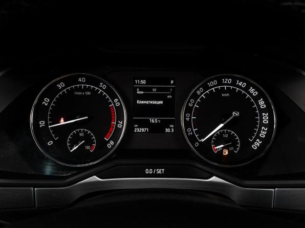Skoda Superb III с пробегом 2018 года, цена 2 299 000 рублей, 232971 км, лифтбек, Автокод Объявления