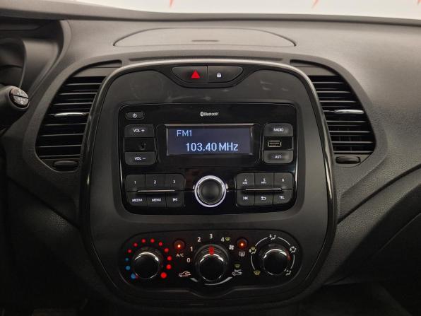 Renault Kaptur I с пробегом 2019 года, цена 1 475 000 рублей, 117693 км, внедорожник, Автокод Объявления