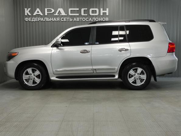 Toyota Land Cruiser 200 Series Рестайлинг 1 с пробегом 2013 года, цена 3 200 000 рублей, 240350 км, внедорожник, Автокод Объявления
