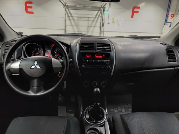 Mitsubishi ASX I с пробегом 2011 года, цена 750 000 рублей, 242105 км, внедорожник, Автокод Объявления