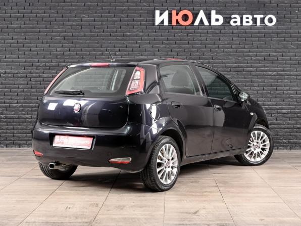 Fiat Punto III Punto Evo с пробегом 2012 года, цена 650 000 рублей, 101887 км, хэтчбек, Автокод Объявления
