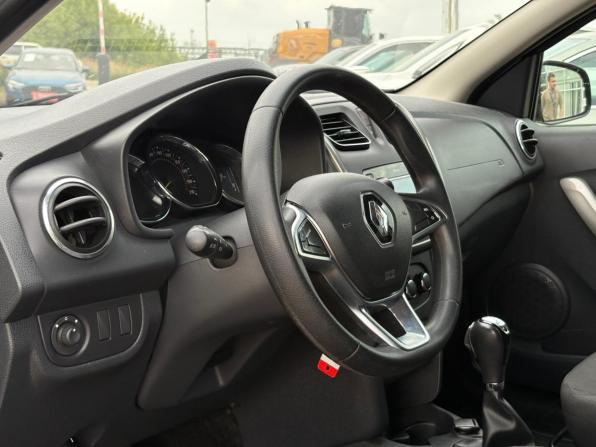 Renault Sandero II Рестайлинг с пробегом 2018 года, цена 1 290 000 рублей, 104157 км, хэтчбек, Автокод Объявления