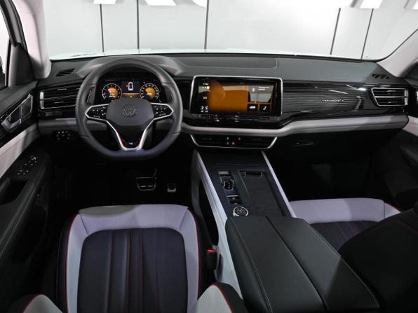 Volkswagen Teramont I Рестайлинг (China Market) с пробегом 2025 года, цена 5 649 000 рублей, 3529 км, внедорожник, Автокод Объявления
