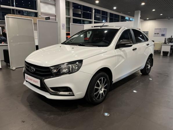 Lada (ВАЗ) Vesta I с пробегом 2021 года, цена 1 146 000 рублей, 49345 км, седан, Автокод Объявления