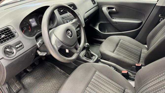 Volkswagen Polo V Рестайлинг с пробегом 2015 года, цена 660 000 рублей, 100374 км, седан, Автокод Объявления