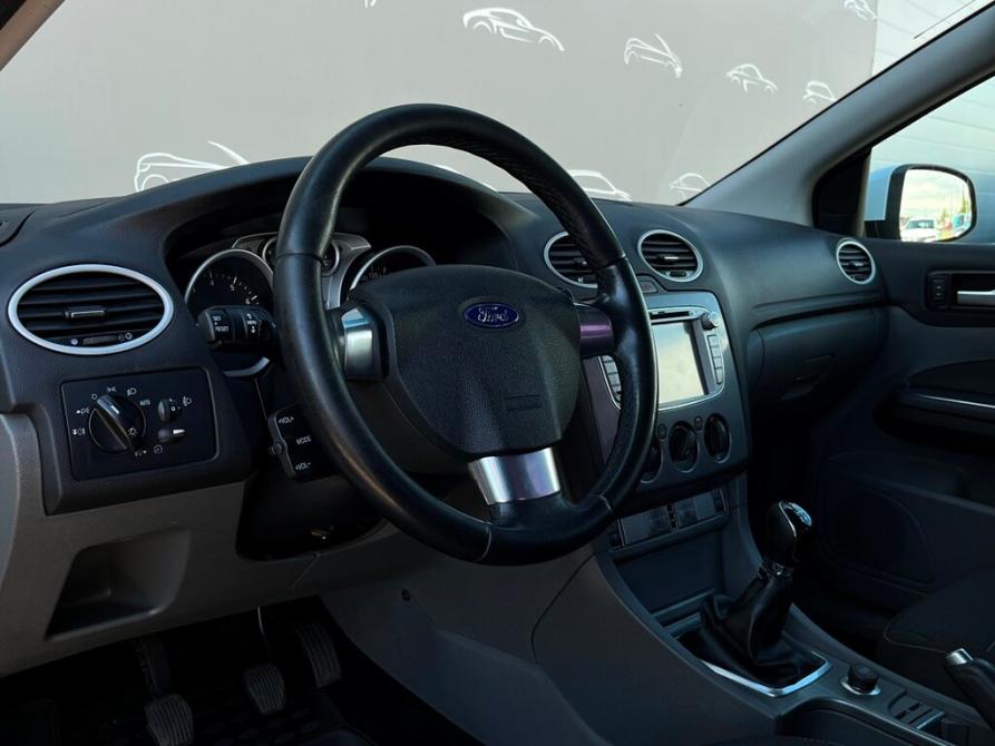 Ford Focus II Рестайлинг Санкт-Петербург  - изображение 5