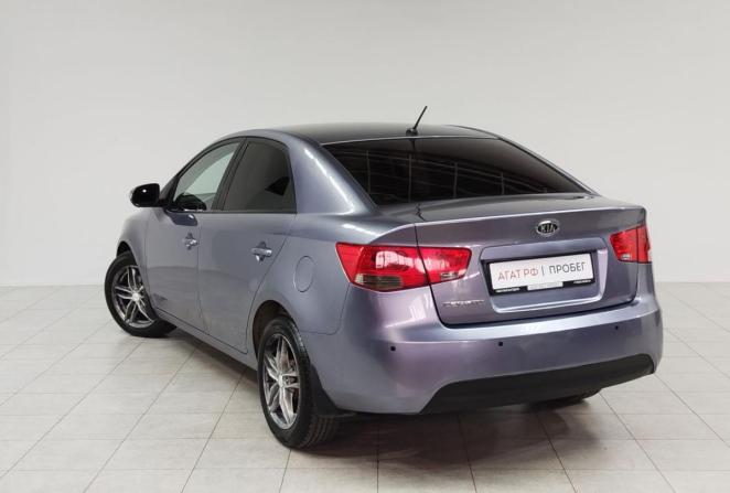 Kia Cerato II с пробегом 2009 года, цена 650 000 рублей, 184504 км, седан, Автокод Объявления