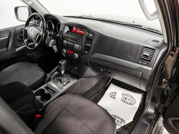 Mitsubishi Pajero IV Рестайлинг 1 с пробегом 2012 года, цена 1 850 000 рублей, 164801 км, внедорожник, Автокод Объявления