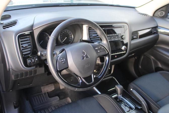 Mitsubishi Outlander III Рестайлинг 3 с пробегом 2020 года, цена 2 254 000 рублей, 95582 км, внедорожник, Автокод Объявления