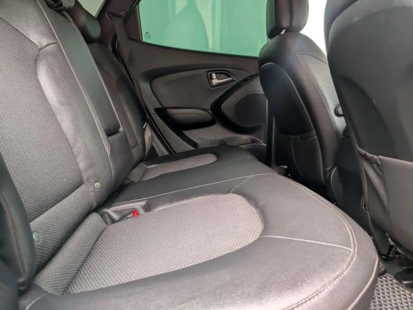 Hyundai ix35 I Рестайлинг с пробегом 2015 года, цена 1 439 000 рублей, 135135 км, внедорожник, Автокод Объявления