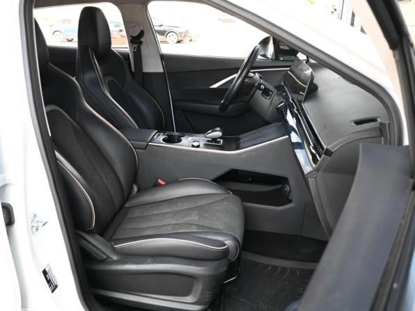 Omoda C5 I Рестайлинг с пробегом 2024 года, цена 1 799 000 рублей, 65478 км, внедорожник, Автокод Объявления