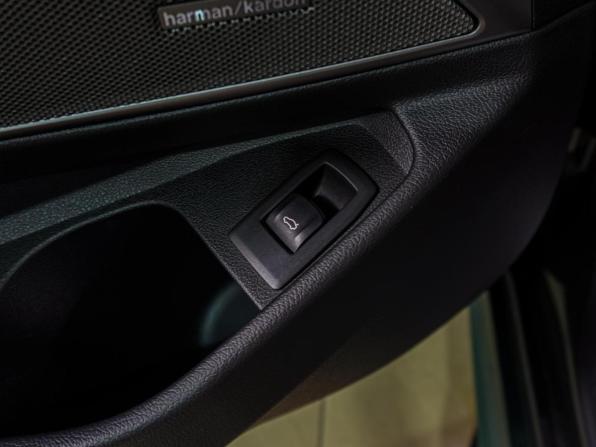 BMW 3 серии VII (G2x) с пробегом 2021 года, цена 4 399 000 рублей, 69343 км, седан, Автокод Объявления